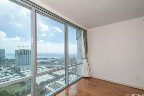 555 South St #3703, Honolulu, HI 96813