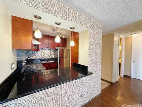1617 Kapiolani Blvd #1206, Honolulu, HI 96814