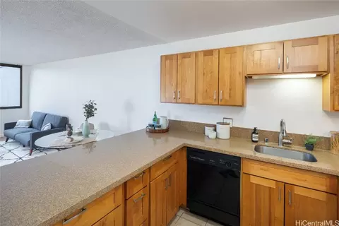 55 S Kukui St #D2804, Honolulu, HI 96813