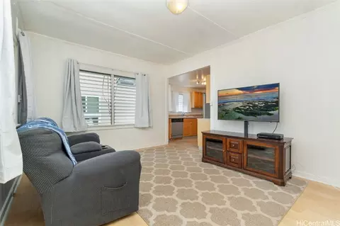 3281 Kehau Pl, Honolulu, HI 96816
