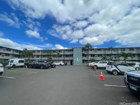 1514 Dillingham Blvd #214, Honolulu, HI 96817