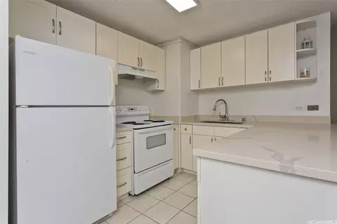 411 Hobron Ln #1204, Honolulu, HI 96815