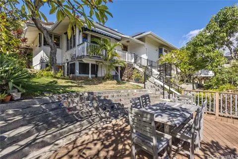 1928 Mckinley St, Honolulu, HI 96822