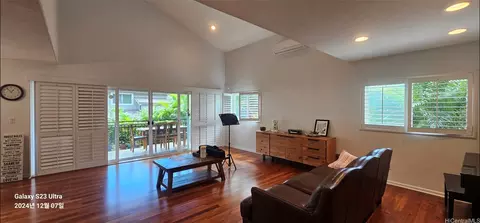 1911 Makiki Sts, Honolulu, HI 96822