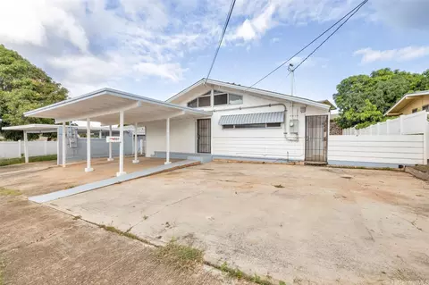 1127 Haloa Dr #1, Honolulu, HI 96818