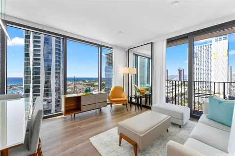 987 Queen St #1701, Honolulu, HI 96814
