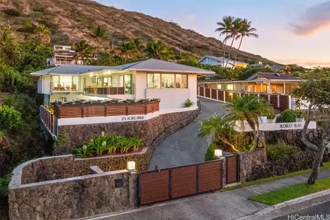 273 Poipu Dr, Honolulu, HI 96825