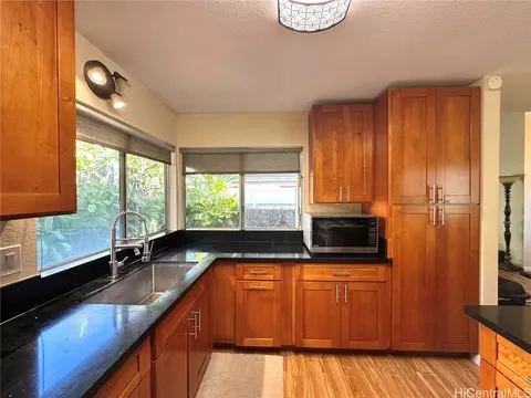 95-352 Lonomea St, Mililani, HI 96789