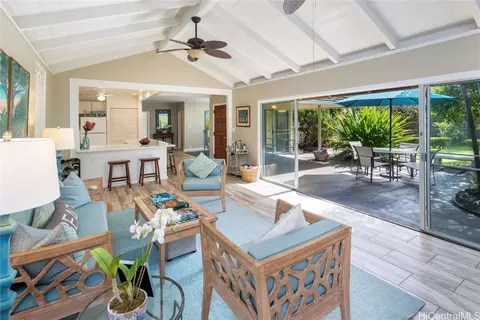 70 Lorange Pl, Kailua, HI 96734