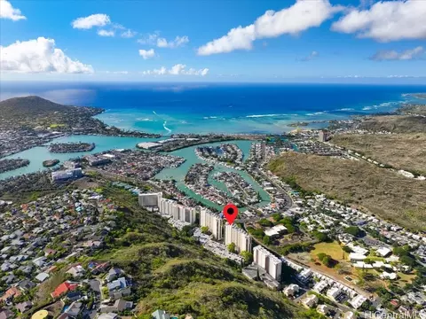 521 Hahaione St #218-J, Honolulu, HI 96825