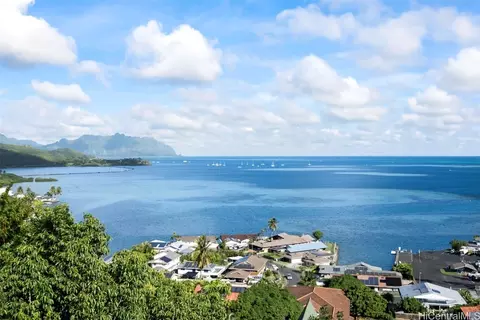 46-082 Puulena St #1223, Kaneohe, HI 96744