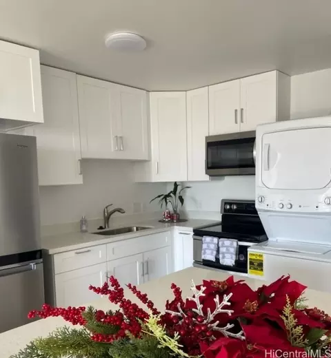 670 Prospect St #602, Honolulu, HI 96813
