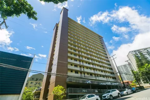 1420 Victoria St #904, Honolulu, HI 96822