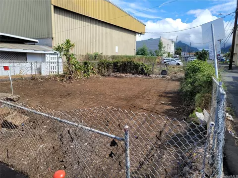 938 Akepo Ln, Honolulu, HI 96817