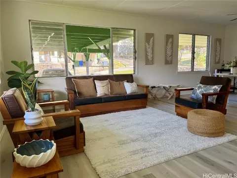 2421 Puunoa Pl, Honolulu, HI 96816
