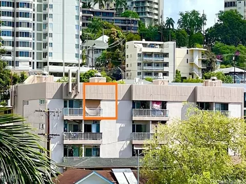 1459 Pele St #403, Honolulu, HI 96813