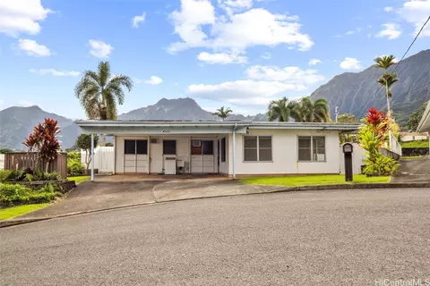 45-604 Kuapuiwi Pl, Kaneohe, HI 96744