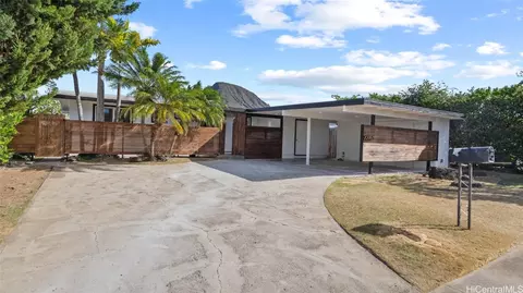 7276 Nohili St, Honolulu, HI 96825