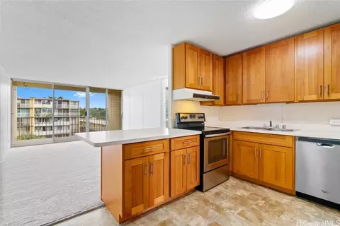 95-2048 Waikalani Pl #D503, Mililani, HI 96789