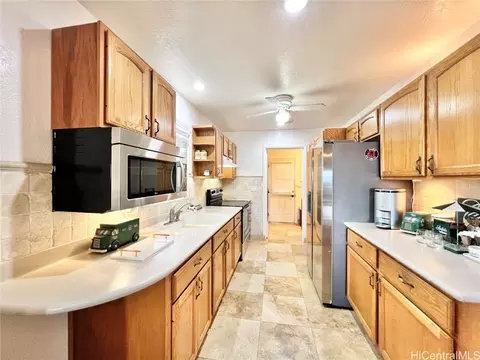 94-139 Kaaholo Pl, Waipahu, HI 96797