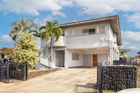 94-559 Anaaina Pl, Waipahu, HI 96797