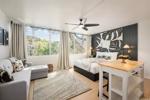 1550 Wilder Ave #A208, Honolulu, HI 96822