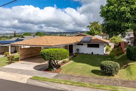 1410 Molehu Dr, Honolulu, HI 96818