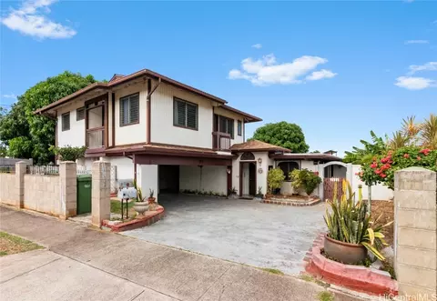 1414 Olino St, Honolulu, HI 96818