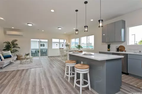 131 Walker Ave, Wahiawa, HI 96786