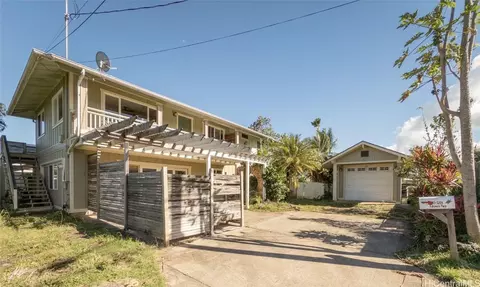 45-328 Kahowaa Pl #A, Kaneohe, HI 96744