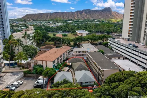 303 Wai Nani Way, Honolulu, HI 96815