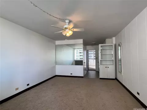 425 Ena Rd #P8A, Honolulu, HI 96815