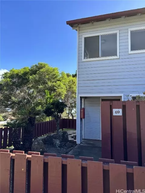 92-1250 Makakilo Dr #69, Kapolei, HI 96707