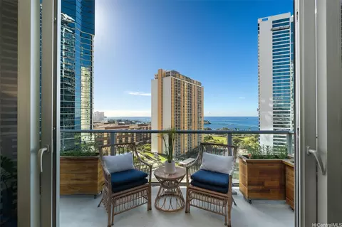 1189 Waimanu St #1702, Honolulu, HI 96814