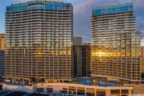 2139 Kuhio Ave #1012, Honolulu, HI 96815
