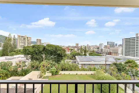 1054 Green St #505, Honolulu, HI 96822