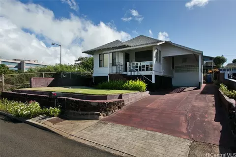 1015 12th Ave, Honolulu, HI 96816