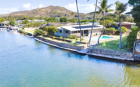 822 Halula Pl, Kailua, HI 96734