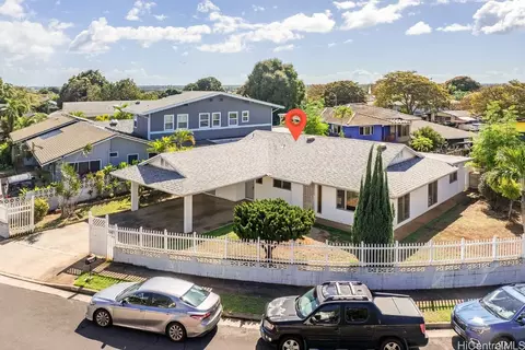 94-1365 Henokea St, Waipahu, HI 96797