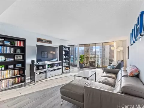 1860 Ala Moana Blvd #1809, Honolulu, HI 96815