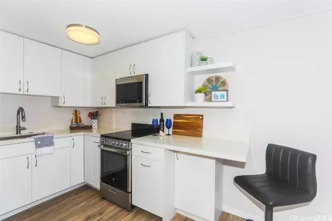 1503 Liholiho St #602, Honolulu, HI 96822