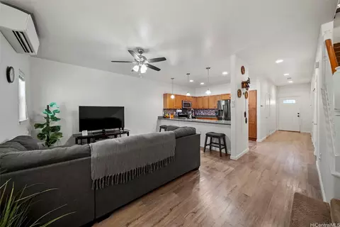 478 Kunehi St #105, Kapolei, HI 96707