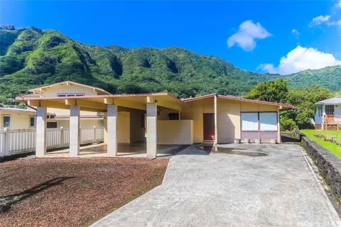 3216 Pinaoula St, Honolulu, HI 96822