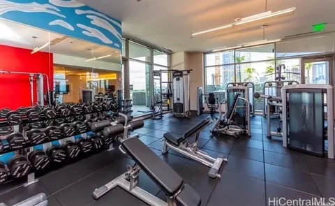 1001 Queen St #1209, Honolulu, HI 96814