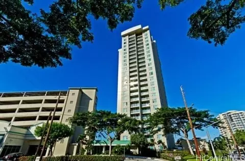 215 N King St #2406, Honolulu, HI 96817