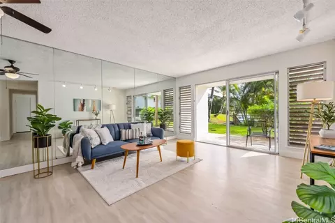 291 Kawaihae St #123, Honolulu, HI 96825