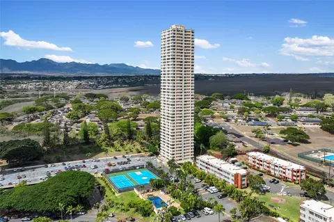 1060 Kamehameha Hwy #2707B, Pearl City, HI 96782