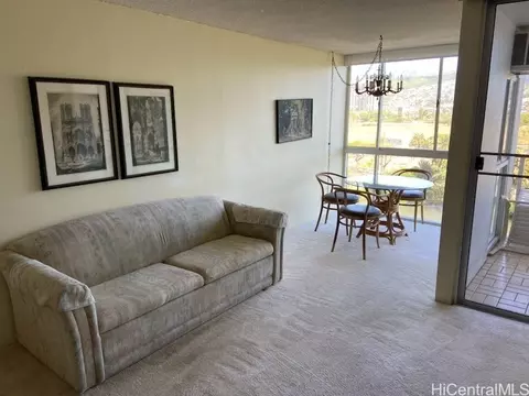 2611 Ala Wai Blvd #705, Honolulu, HI 96815