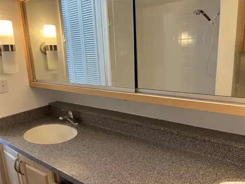 1655 Makaloa St #1606, Honolulu, HI 96814