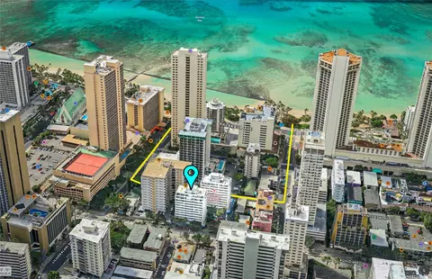2463 Kuhio Ave #1106, Honolulu, HI 96815